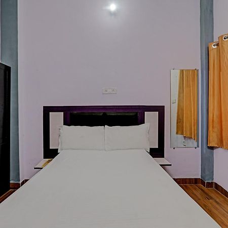 Oyo Hotel Crown Лакнау Екстериор снимка